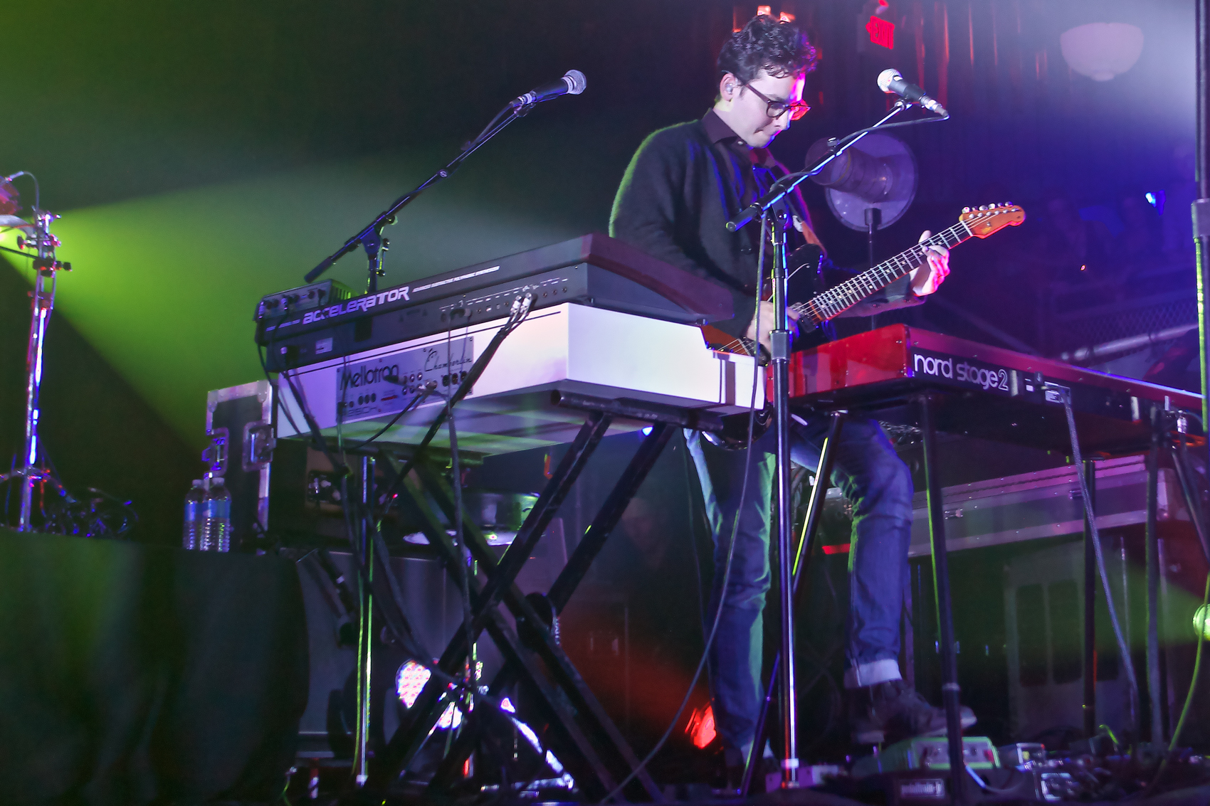 Gossamer Tour
Electric Factory
Philadelphia, Pa
November 29, 2012


DerekBrad.com